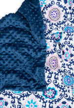 MANDALA WEIGHTED BLANKET close up with navy plush
