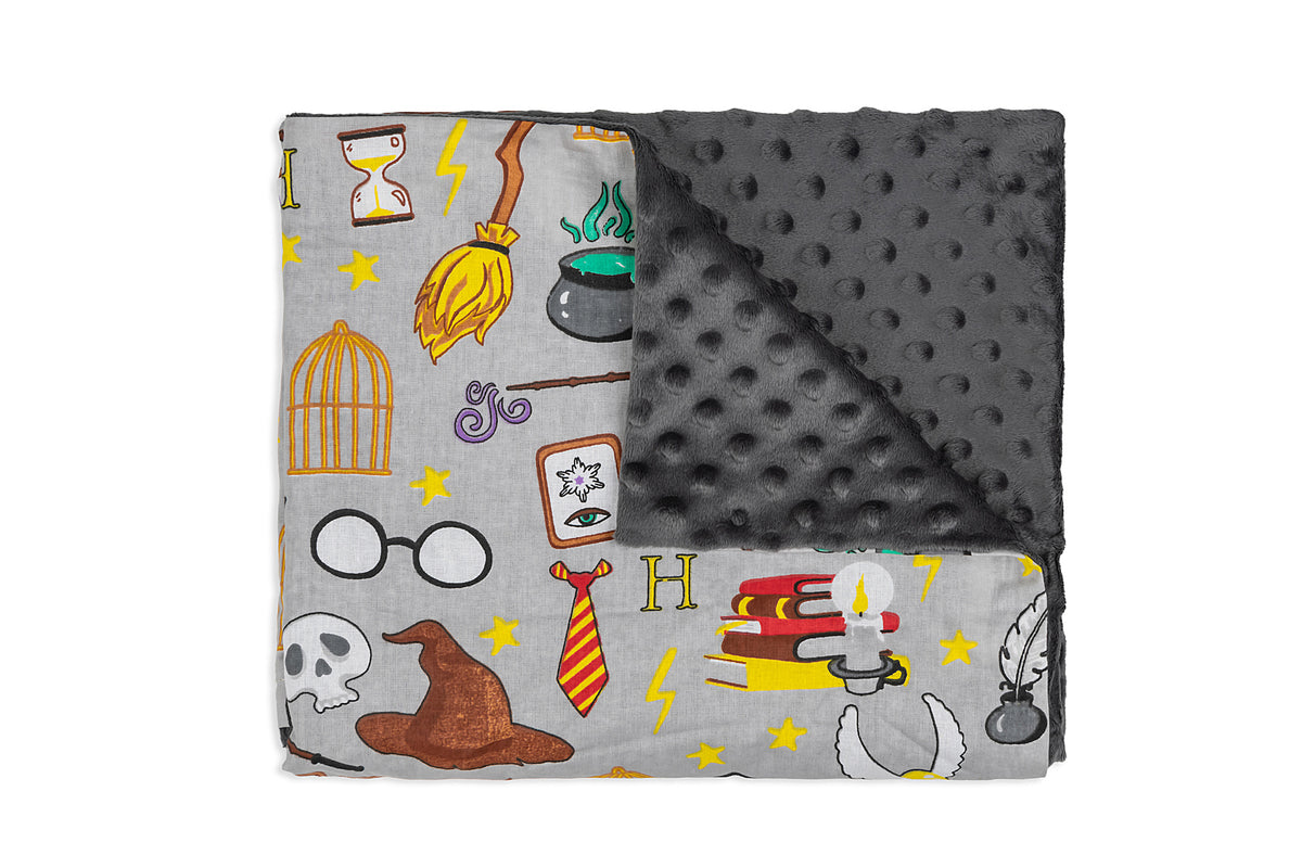 SCHOOL OF MAGIC WEIGHTED BLANKET corner open with minky in dark grey shade