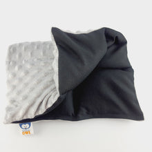 Laden Sie das Bild in den Galerie-Viewer, SOFT LAP PILLOW | SENSORY OWL